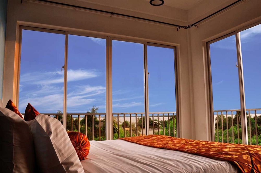 Onreech Hotel Сеедува Экстерьер фото